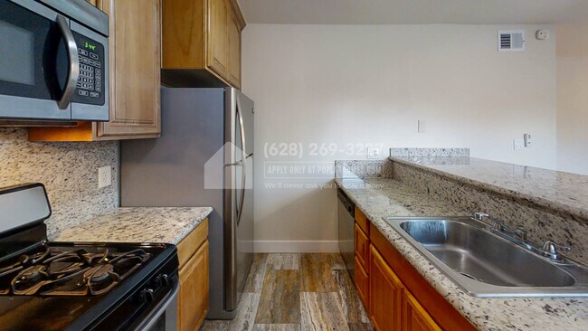 Building Photo - 2288 Segundo Ct