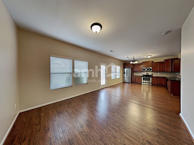 Building Photo - 116 Pickens Ln