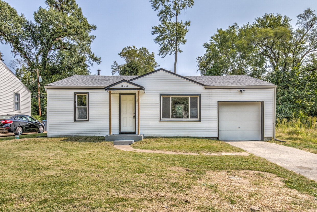 324 Averill Ave, Ferguson, MO 63135 House for Rent in Ferguson, MO