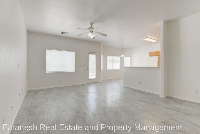 Building Photo - 3 br, 3 bath House - 6257 Overhang Avenue