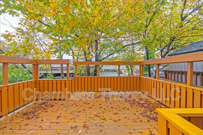 Foto del edificio - 4411 Harrison St NW