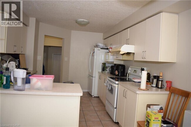 Building Photo - 720 Brookmill Pl
