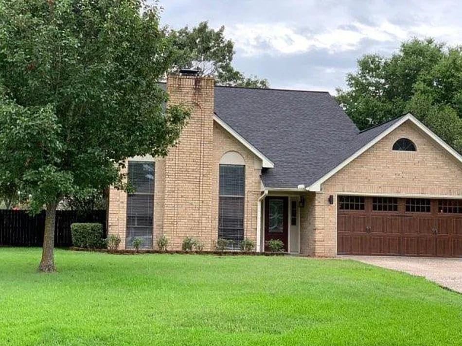 Primary Photo - 612 Augusta Dr