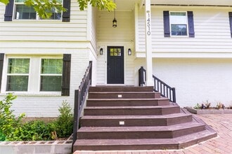 Building Photo - 14510 Henry Calfee Dr