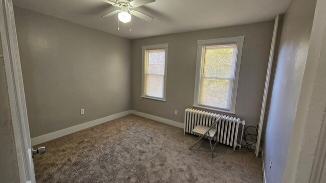 Building Photo - 5040 Washington Ave