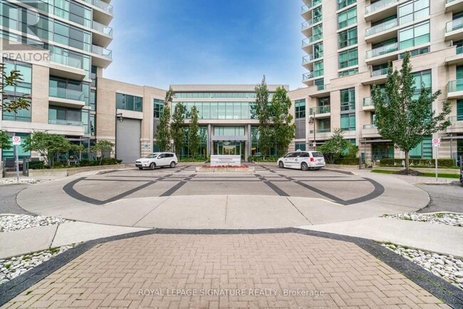 Building Photo - 225-225 Sherway Gardens Rd