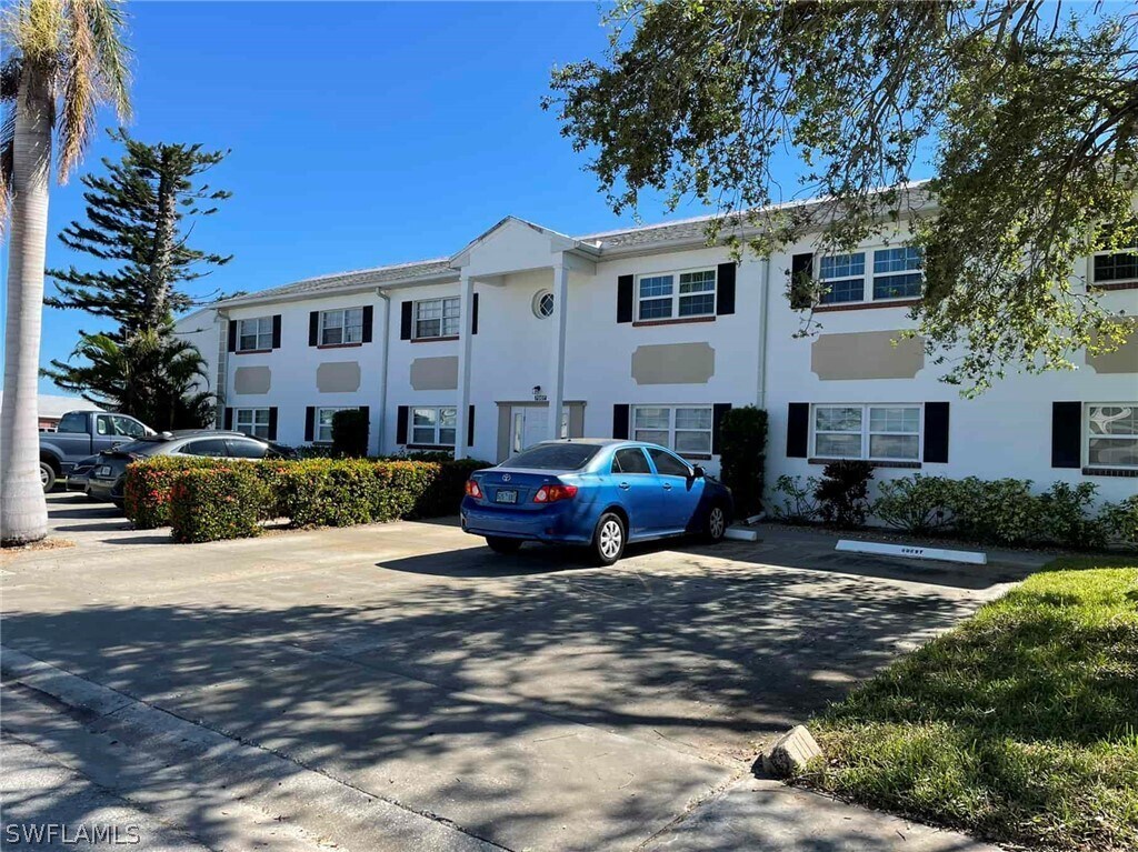 7007 Cedarhurst Dr Unit 7D, Fort Myers, FL 33919 Condo for Rent in