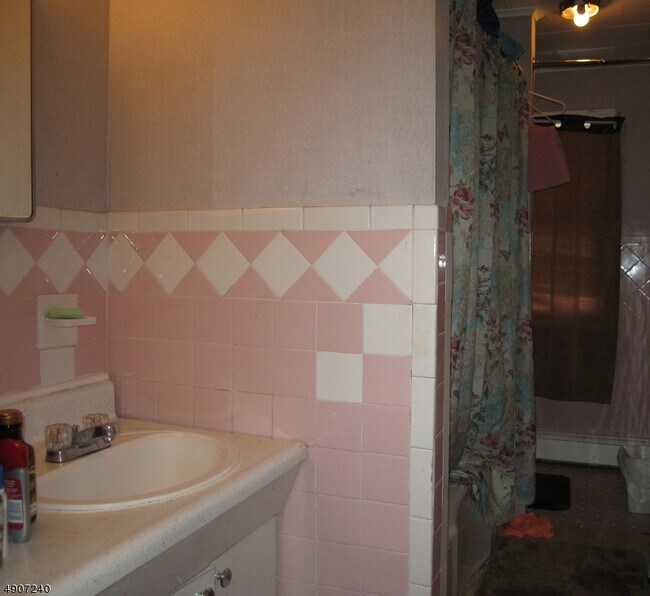 Foto del edificio - 863 Hamilton St