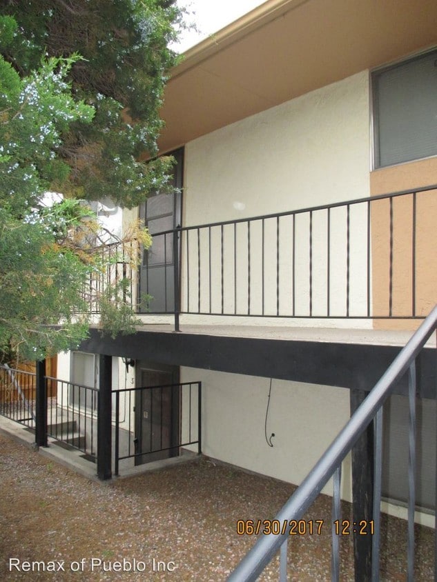 Primary Photo - 2122 Norman Ln