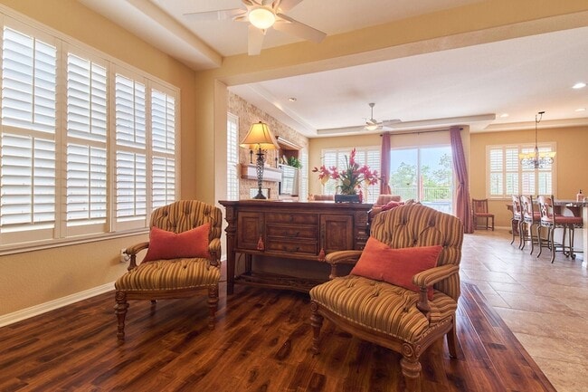 Building Photo - 43424 Bordeaux Dr