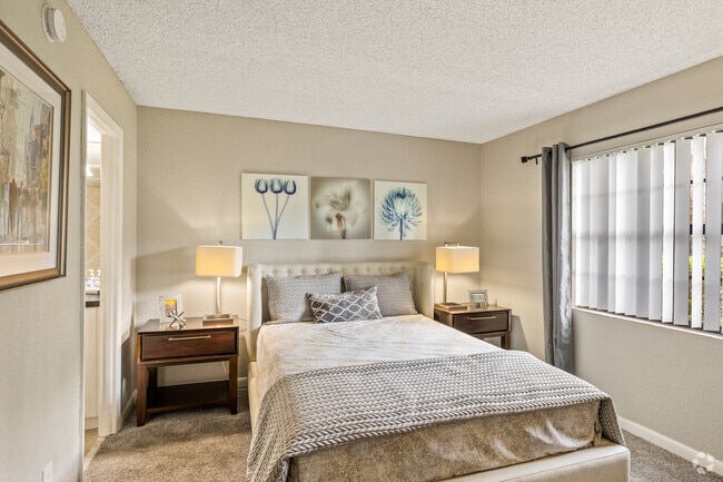 1BR, 1BA - 790SF - Bedroom - 4120 at Palm Beach Gardens Apartments