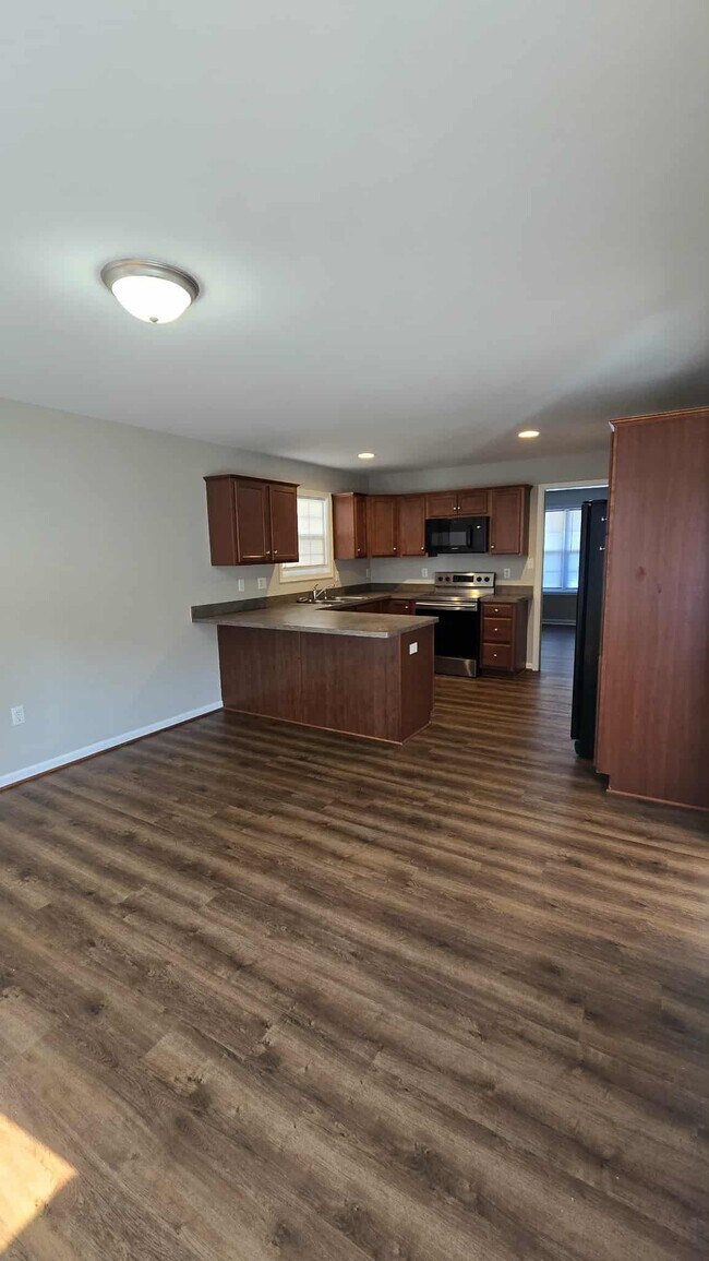 Foto del edificio - 511 National Ave