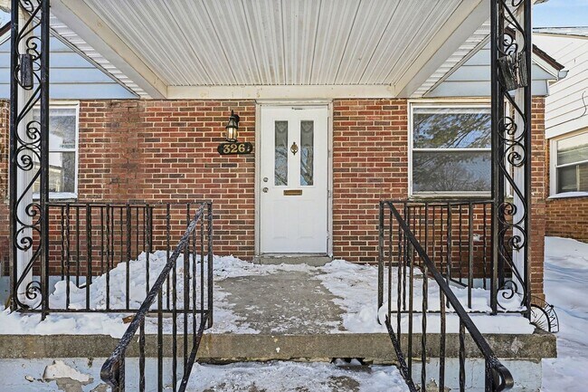 Foto del edificio - Beautiful 3 Bed 1 Bath Home