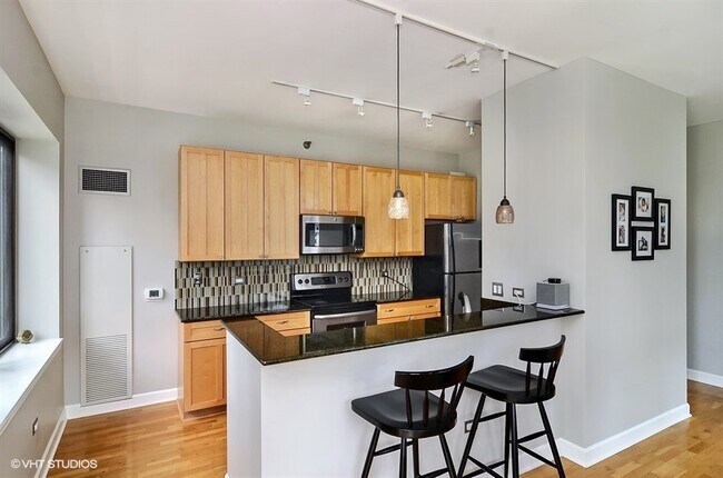 Foto del edificio - 1322 S Prairie Ave