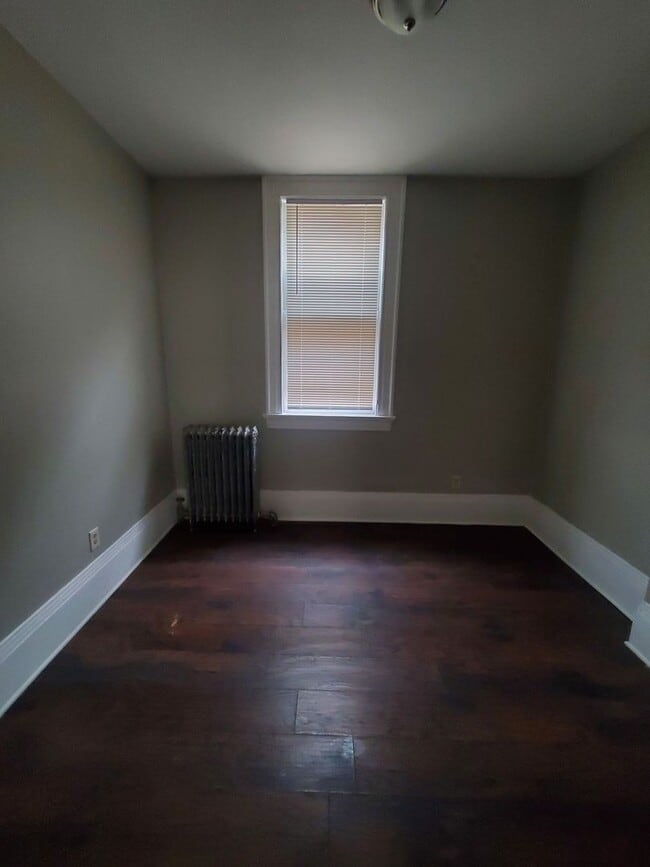 Building Photo - 2365-2367 S 7th St. (4 Unit)