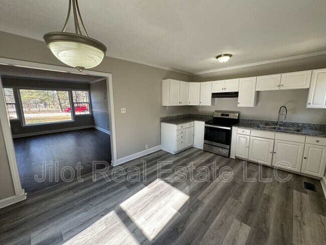 Foto del edificio - 1546 Beatie Ave SW