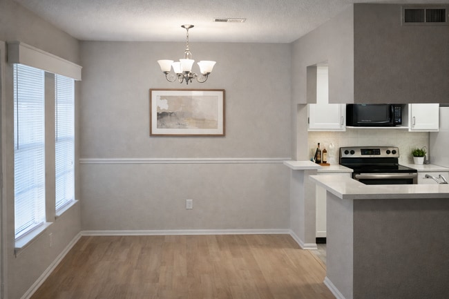 Foto del edificio - 14343 Judson Rd