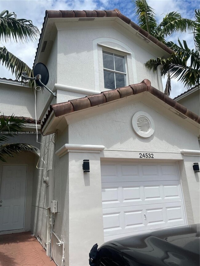 Building Photo - 24532 SW 110th Ave