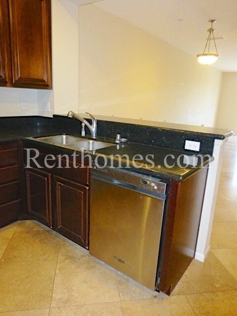 Foto del edificio - Mission Valley, 8301 Rio San Diego #6 - Br...