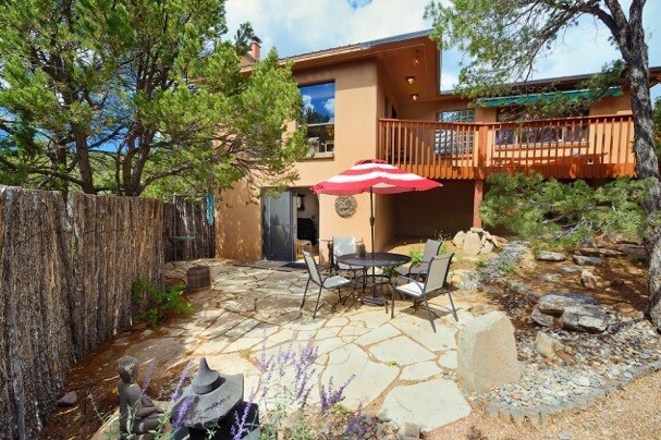 Primary Photo - 50 La Barbaria Rd