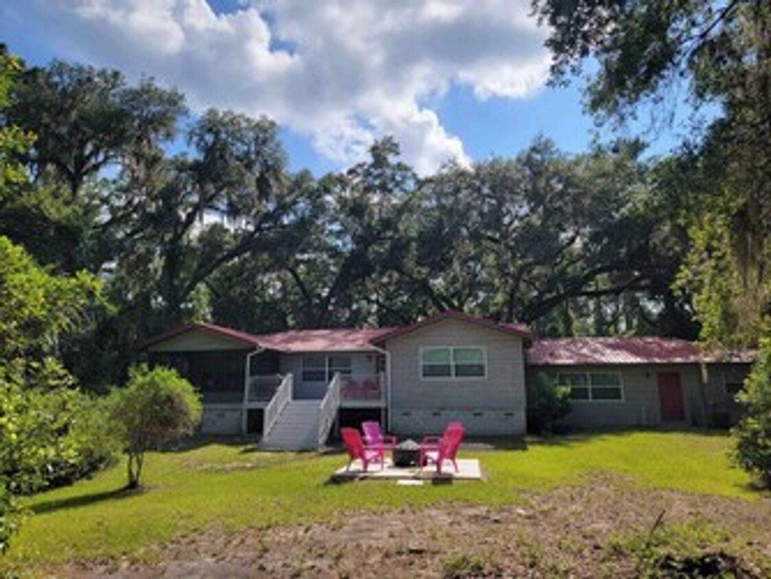 Primary Photo - 3/2 Lake House