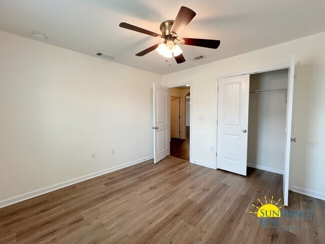 Building Photo - Exquisite 3 Bedroom Home in Partridge Hill...