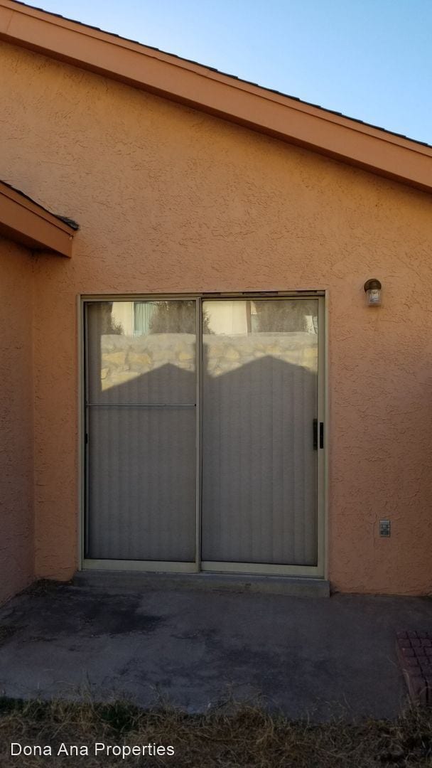 Building Photo - 2 br, 2 bath House - 2305 La Paloma