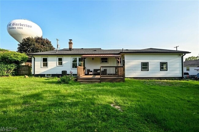 Foto del edificio - 357 E Paige Ave