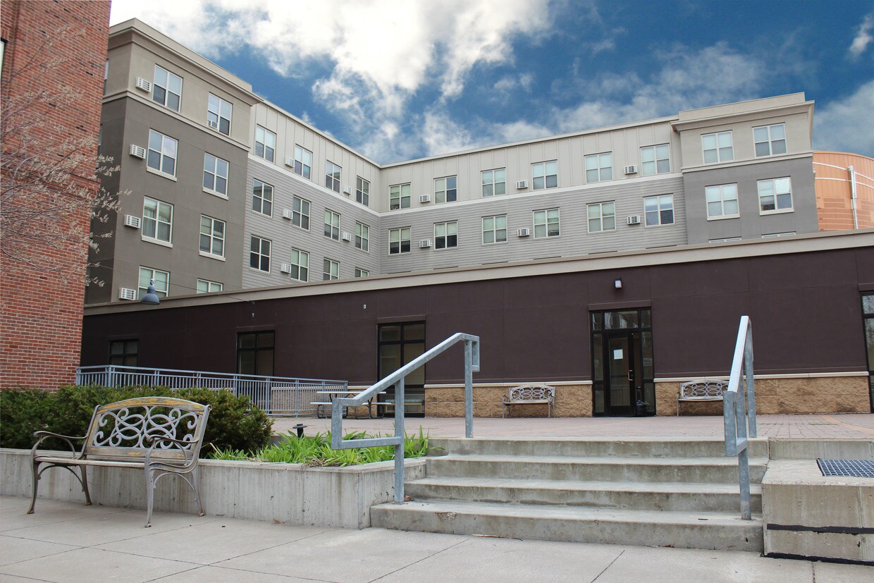 Lyon's Court Senior Apartments - 510 Sibley St Saint Paul, MN - Apartments  for Rent in Saint Paul | Apartments.com