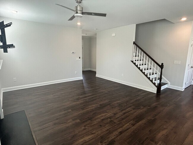 Foto del edificio - 3 Bed | 2.5 Bath House in Holly Springs