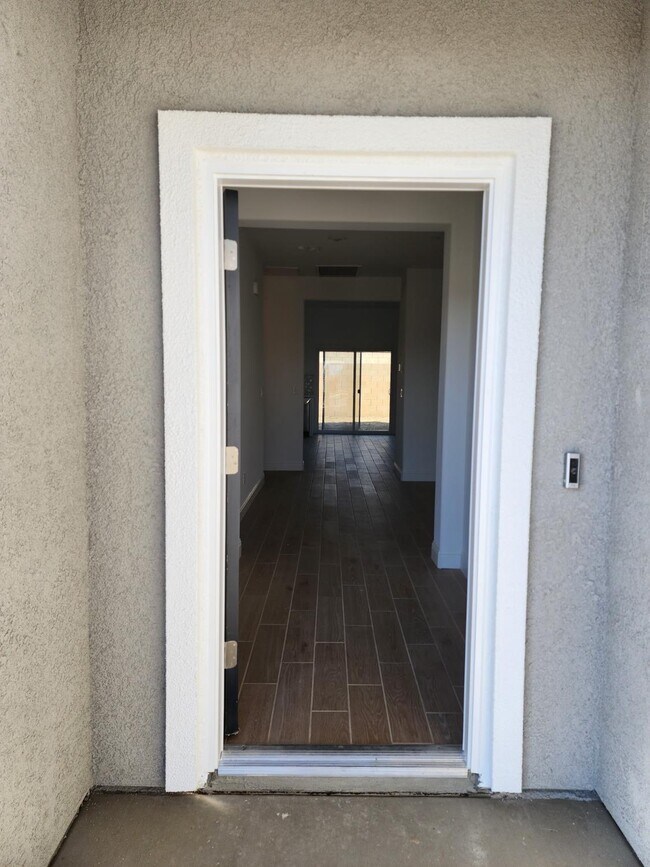 Foto del edificio - 1774 N Mitchell St