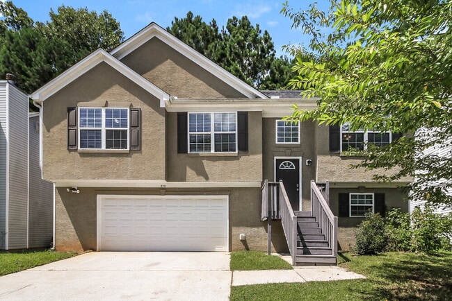 Building Photo - 575 Sycamore Dr