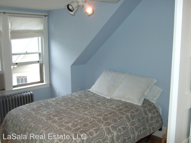 Foto del edificio - 173 Whitman Ave