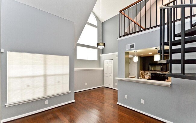 Foto del edificio - 15645 Easthaven Ct