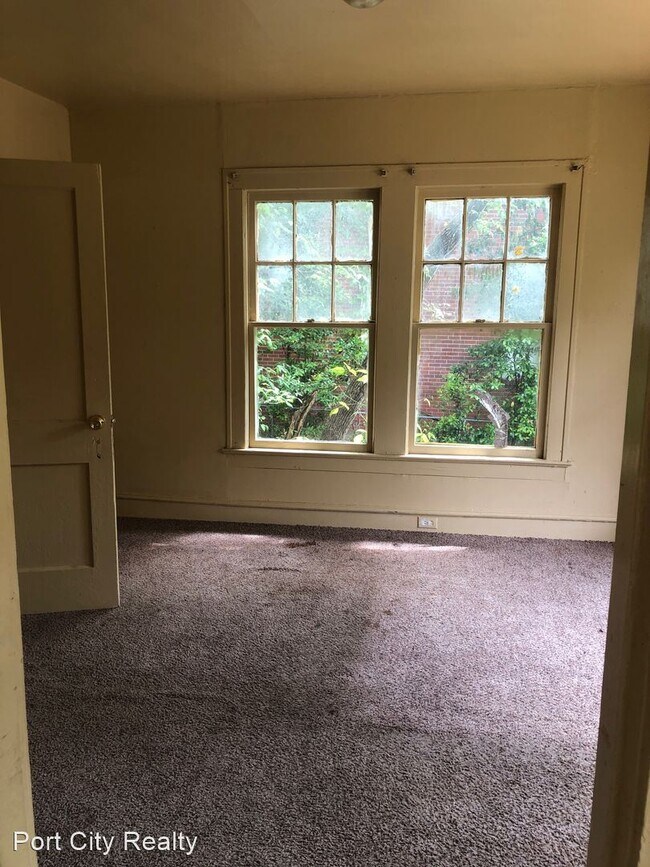Building Photo - 1 br, 1 bath House - 2610 1/2 Emery St.