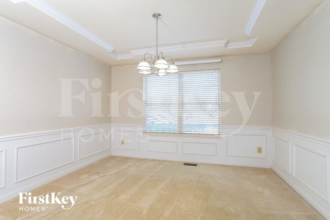 Building Photo - 5158 Grandin Ridge Dr