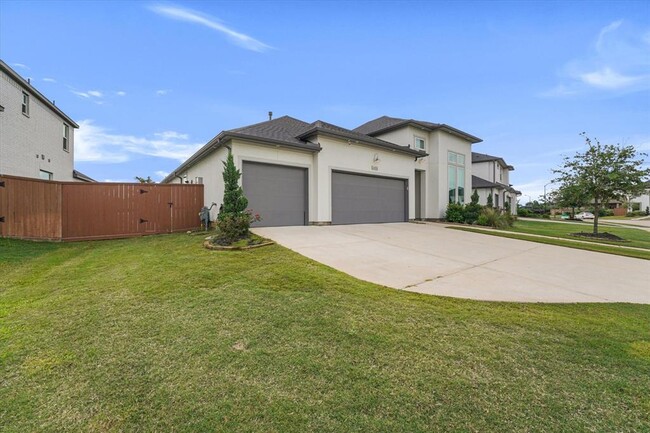 Building Photo - 6406 Prairie Landing Blvd