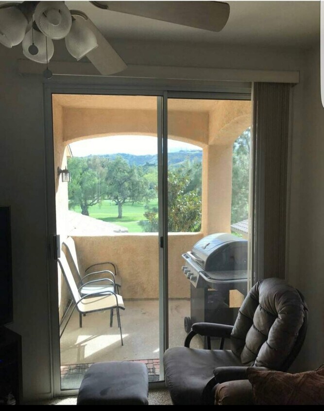 Primary Photo - 3223 Dehesa Rd