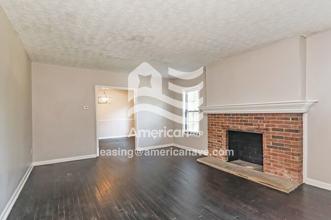 Foto del edificio - 297 E Melford Ave