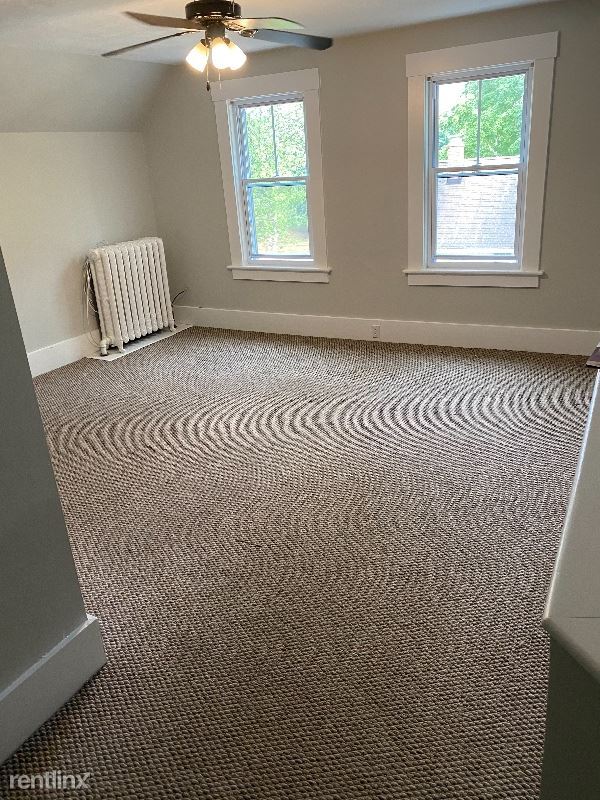 Foto del edificio - 2 br, 1 bath Apartment - 7 A East Main Street