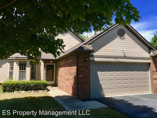 Building Photo - 3 br, 2 bath House - 7586 Trophy Club Driv...
