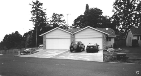 Building Photo - 1914 SE 114th Ct