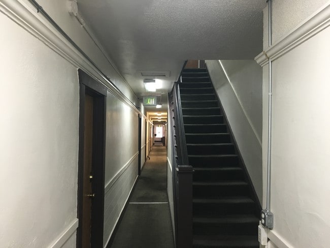 Main Hallway First Floor - The Windsor