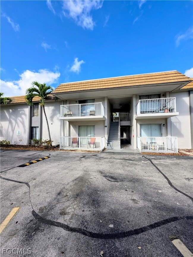 Building Photo - 1830 Maravilla Ave