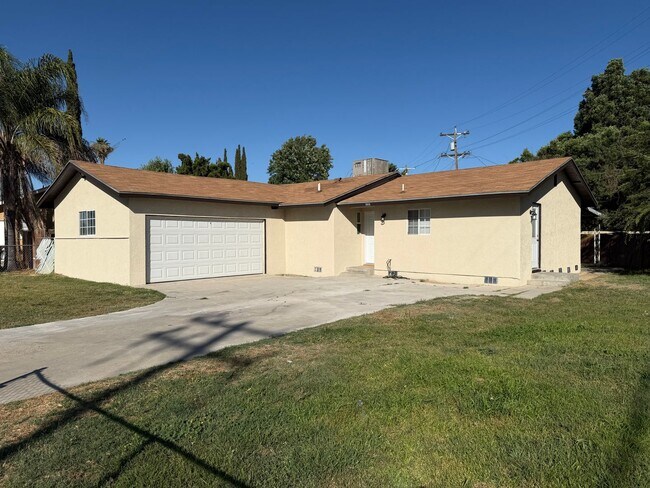 Foto del edificio - One of the Best Deals in SW Bakersfield on this Gorgeous Home