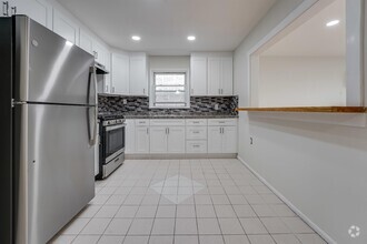 Building Photo - 263 Palisade Ave