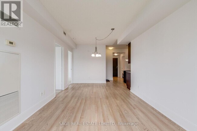 Building Photo - 181-1181 Wynford Dr