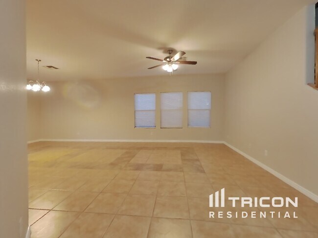 Foto del edificio - 9582 N 82nd Lane Peoria AZ