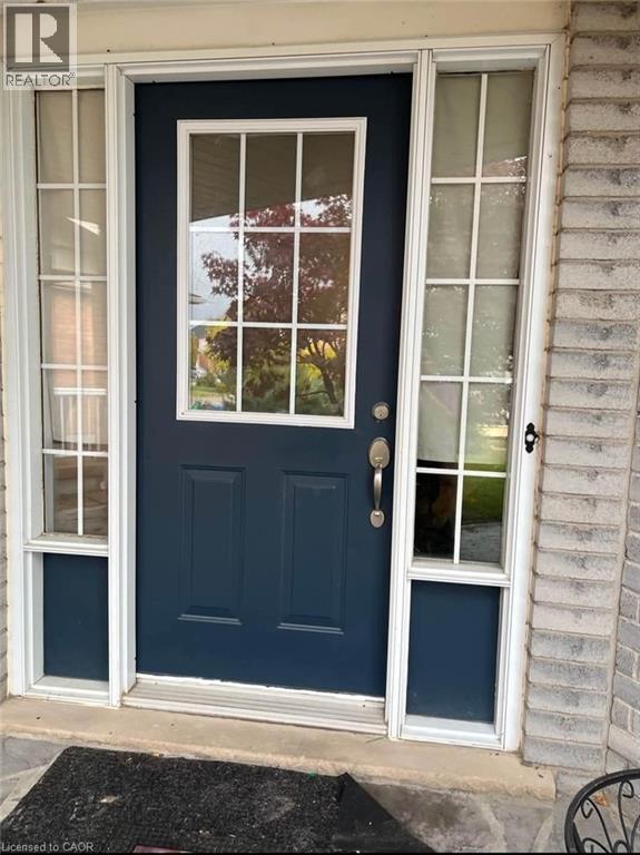 Photo du bâtiment - 32 Foxmeadow Rd