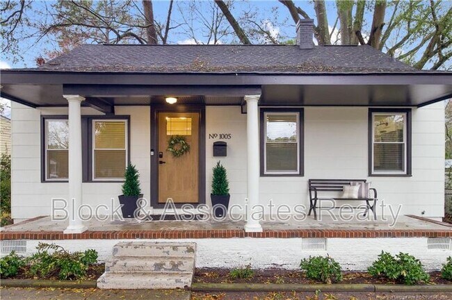 Building Photo - 1005 Anarine Rd